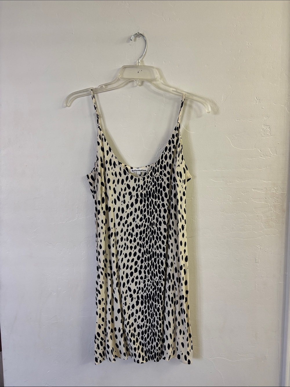 Reformation dress - Picture 2 of 9